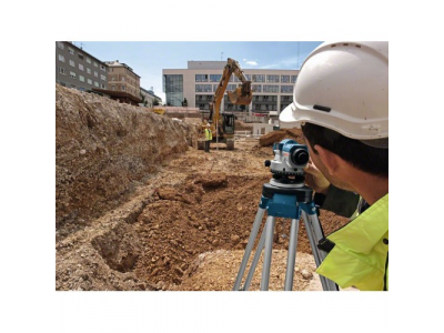 Оптический нивелир GOL 20 D Professional от BOSCH Оптический нивелир GOL 20 D Professional